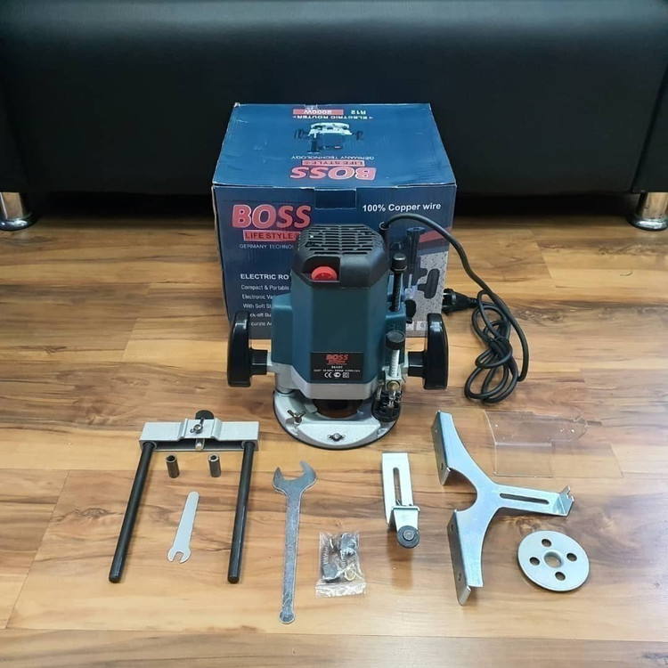 اور فرز نجاری بزرگ دیمردار